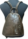 Handgemachter Rucksack aus Naturleder. Rucksack mit Reißverschluss auf der Rückseite